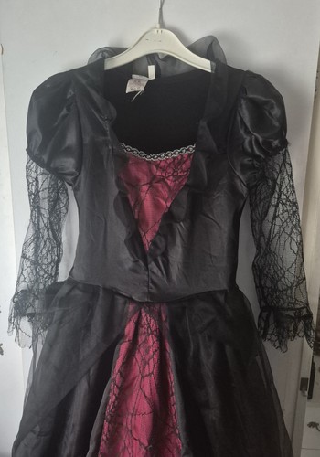 Wicked costumes girls - wicked,