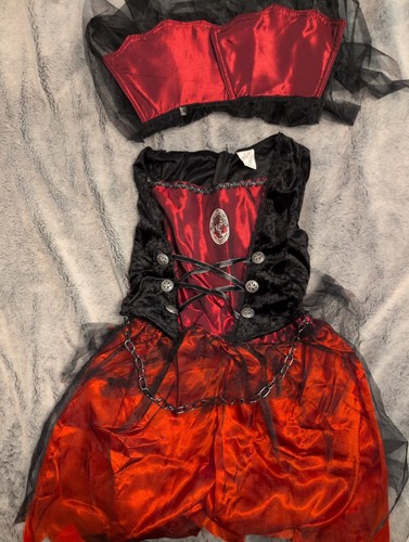 Halloween vampire costume age - costume,